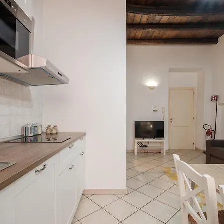 Lägenhet Entu E Mari - Grecu